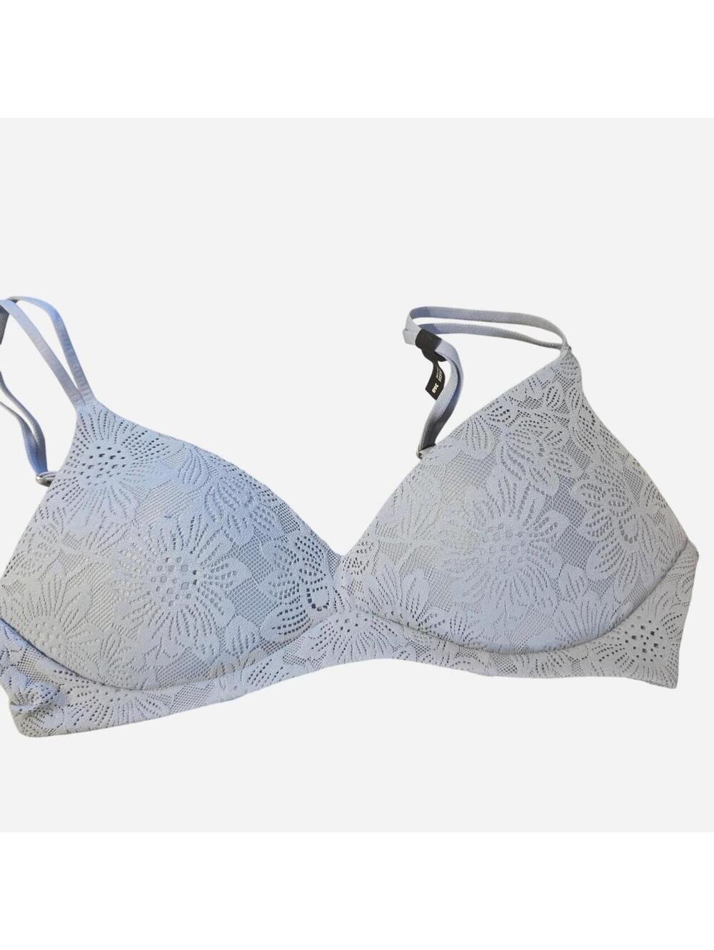 aerie light blue wireless bra with floral lace pattern, size 36B #lingerie